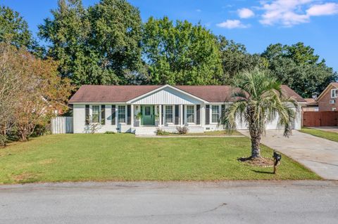 A home in Goose Creek