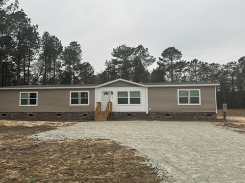 A home in Eutawville