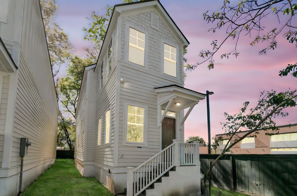 Photo of 11 Lapp's Court, Charleston, SC 29403 (MLS # 26012462)
