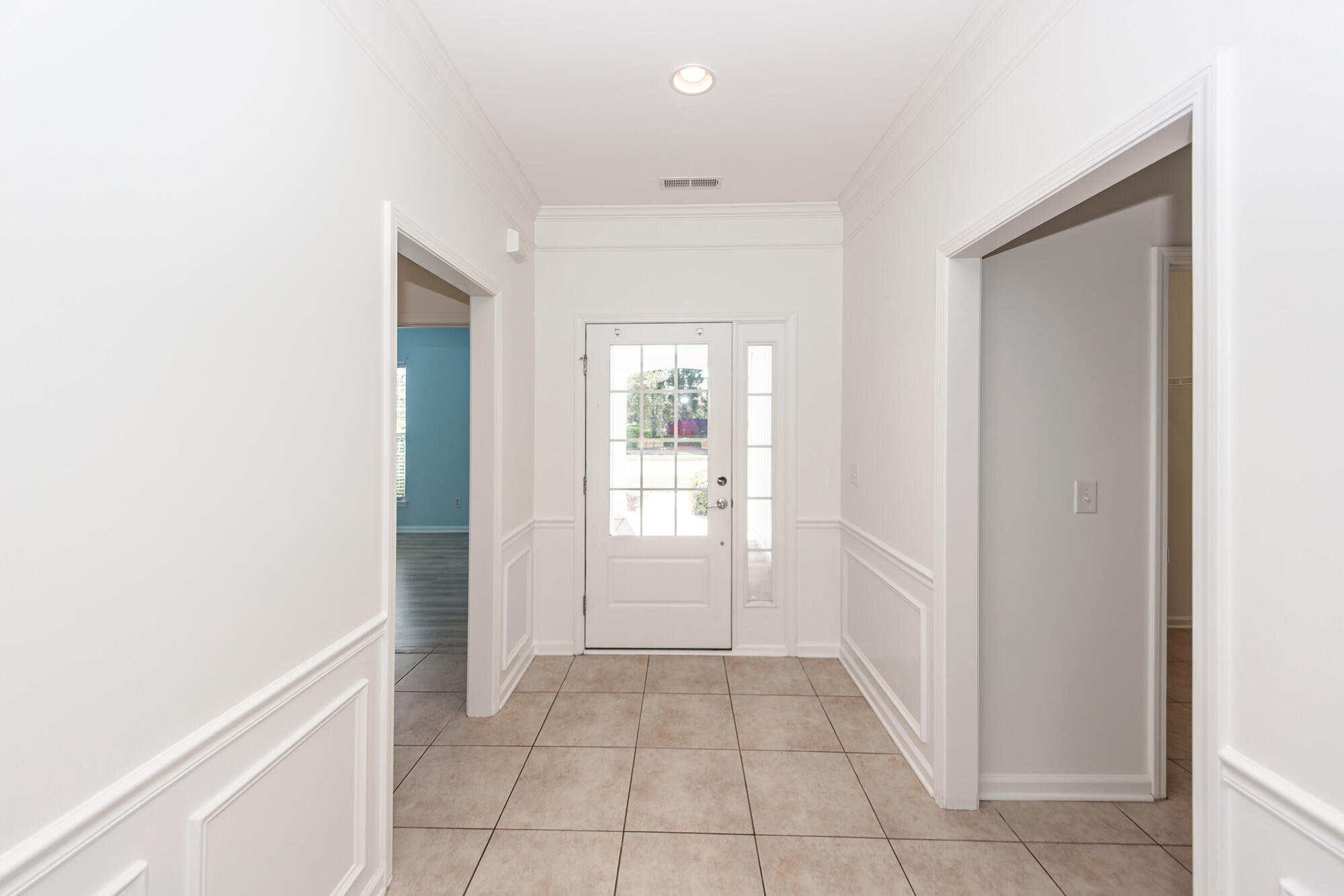 318 Oyster Bay Drive