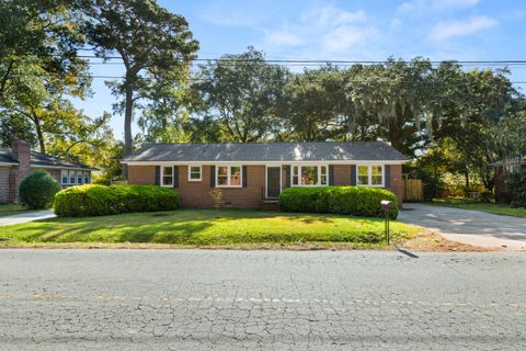 Photo of 1787 Dogwood Road, Charleston, SC 29414 (MLS # 25030203)