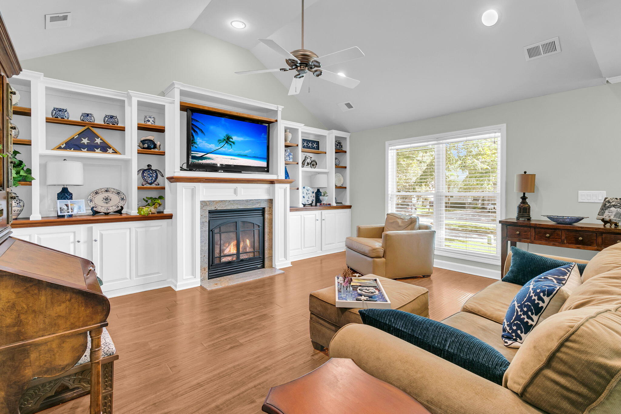 1527 Barquentine Drive