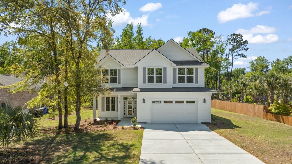 Photo of 3633 Happyland Boulevard, Mount Pleasant, SC 29466 (MLS # 26010555)