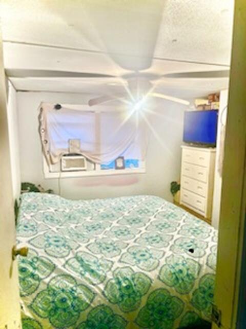 2063 S Live Oak Drive