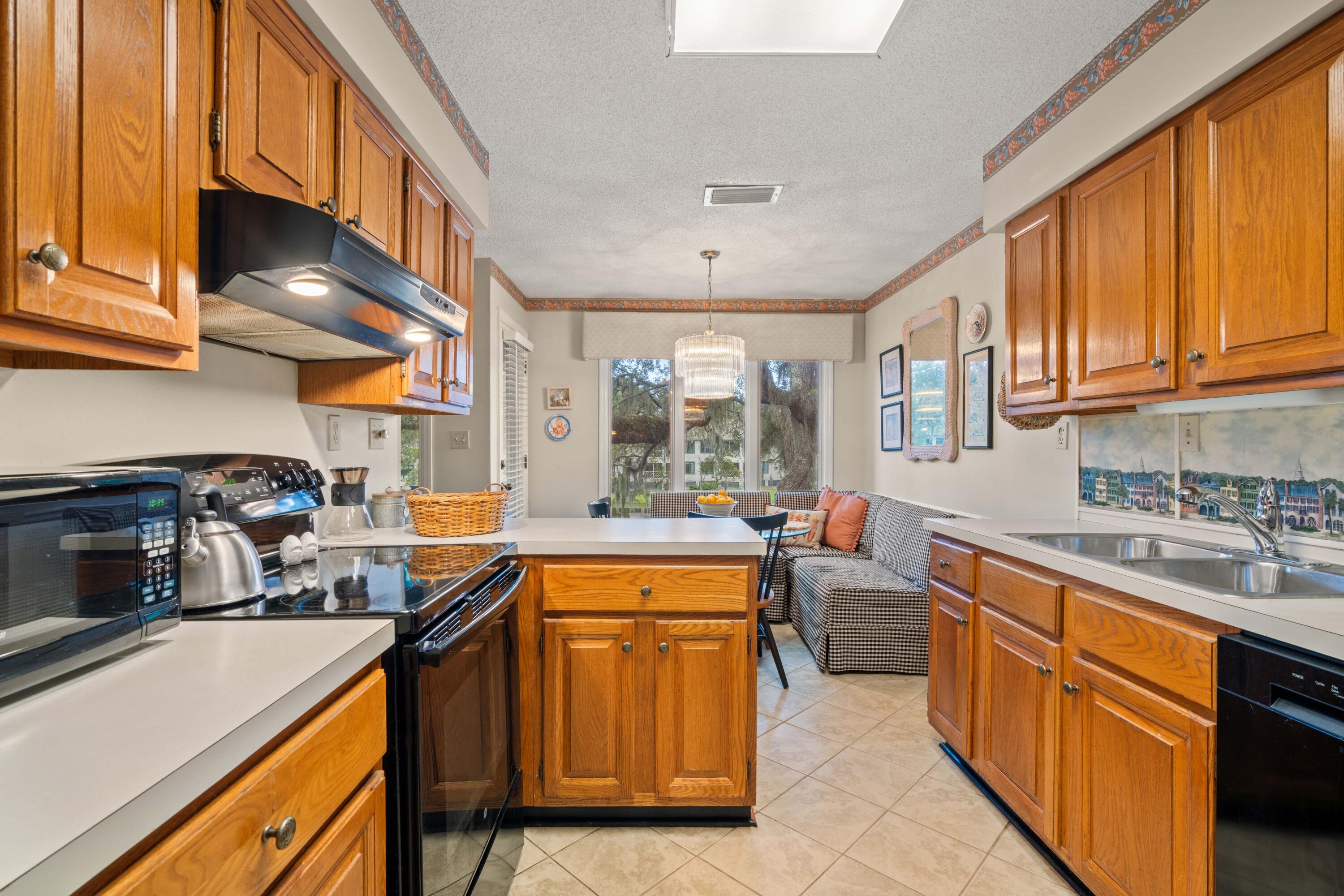 5508 Green Dolphin Way