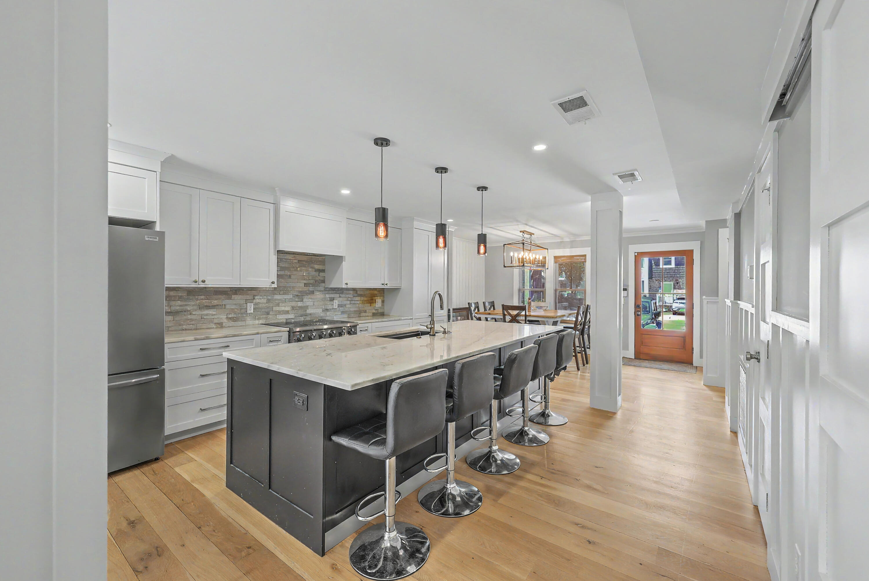 952 Myrtle Court