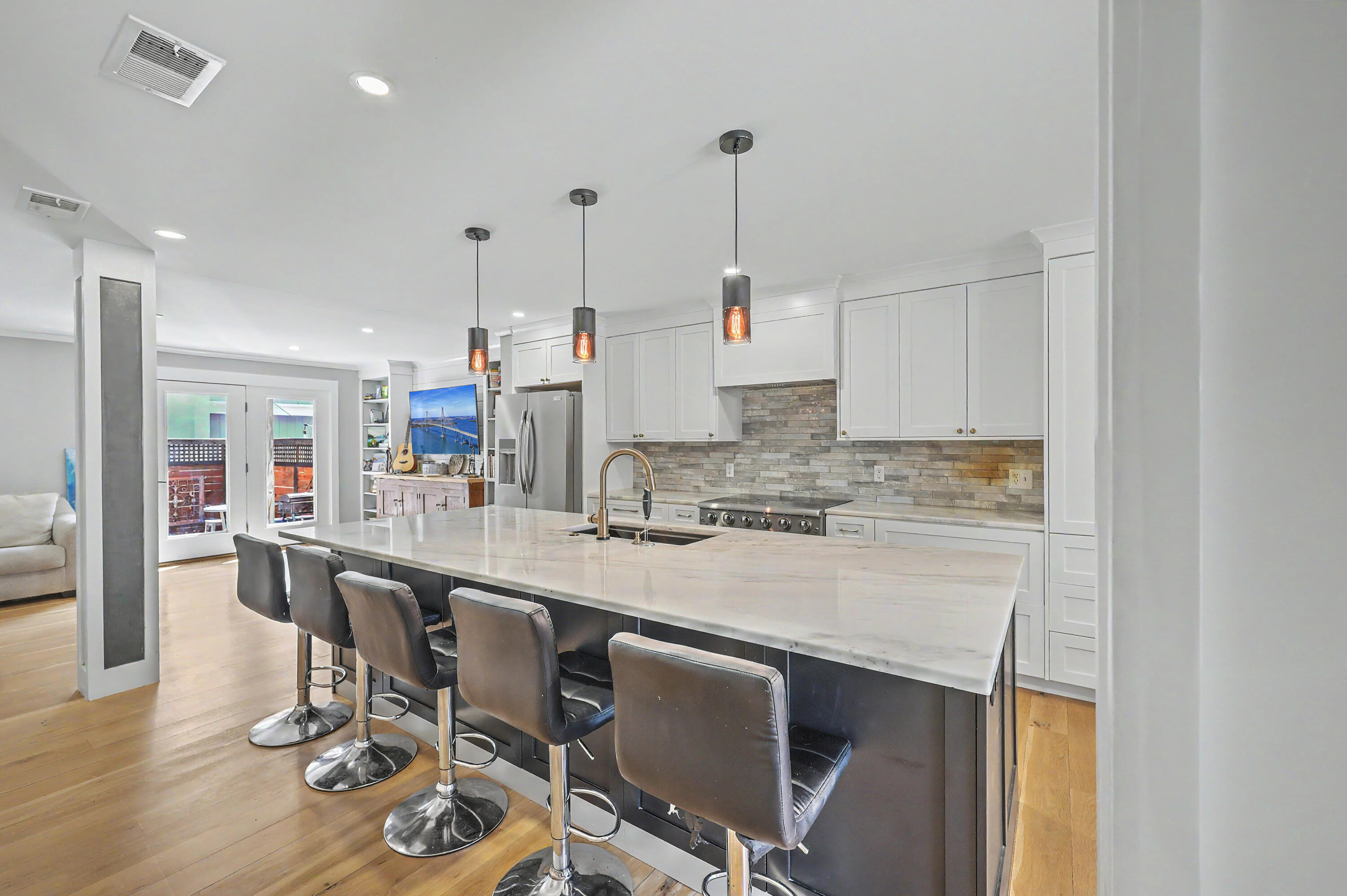 952 Myrtle Court