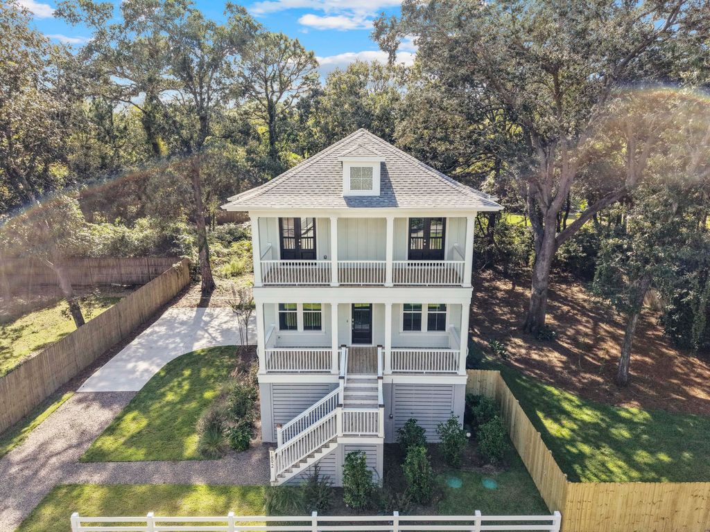 Photo of 1892 Grover Drive, Johns Island, SC 29455 (MLS # 26014072)
