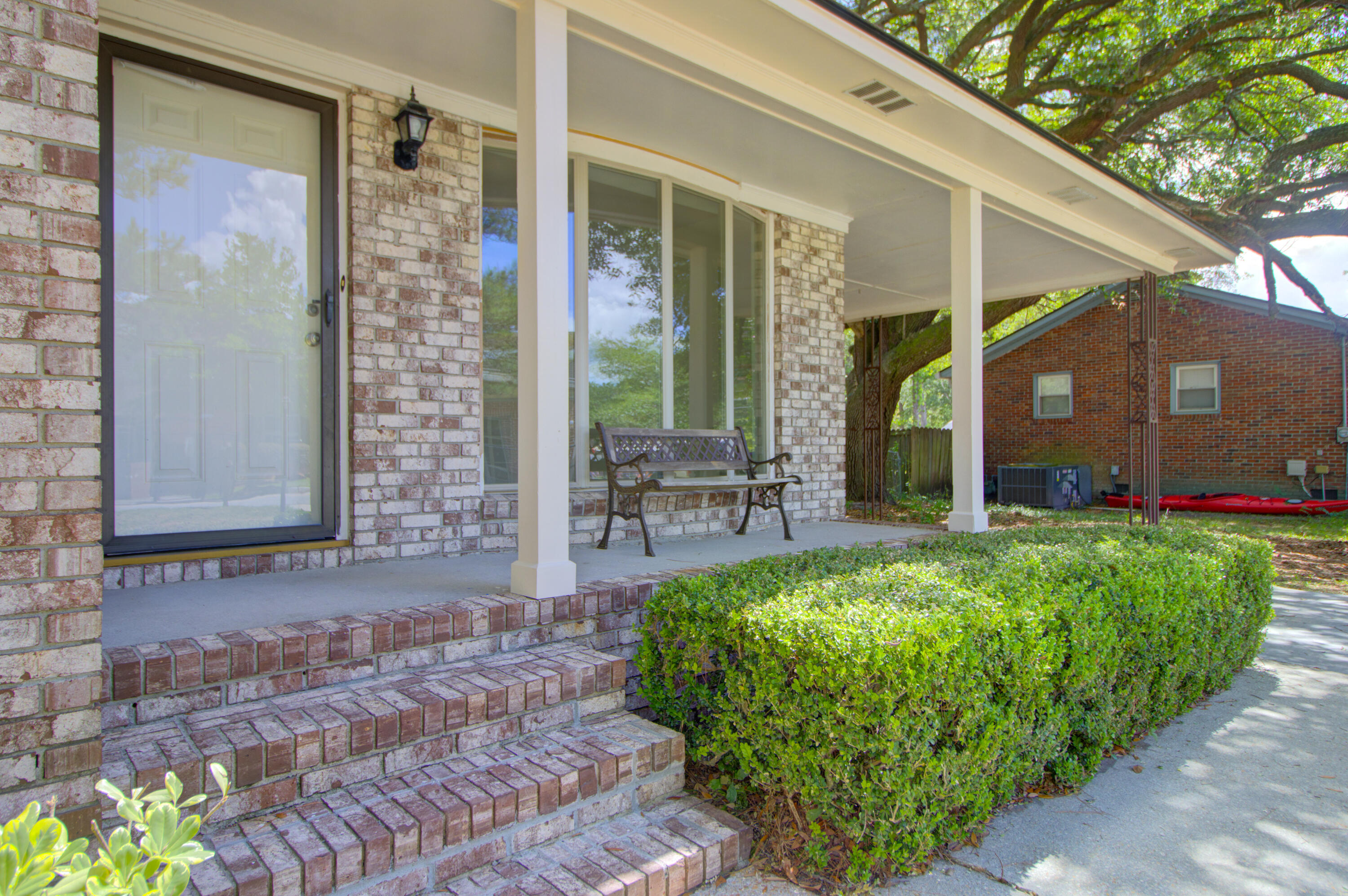 2754 Clover Street