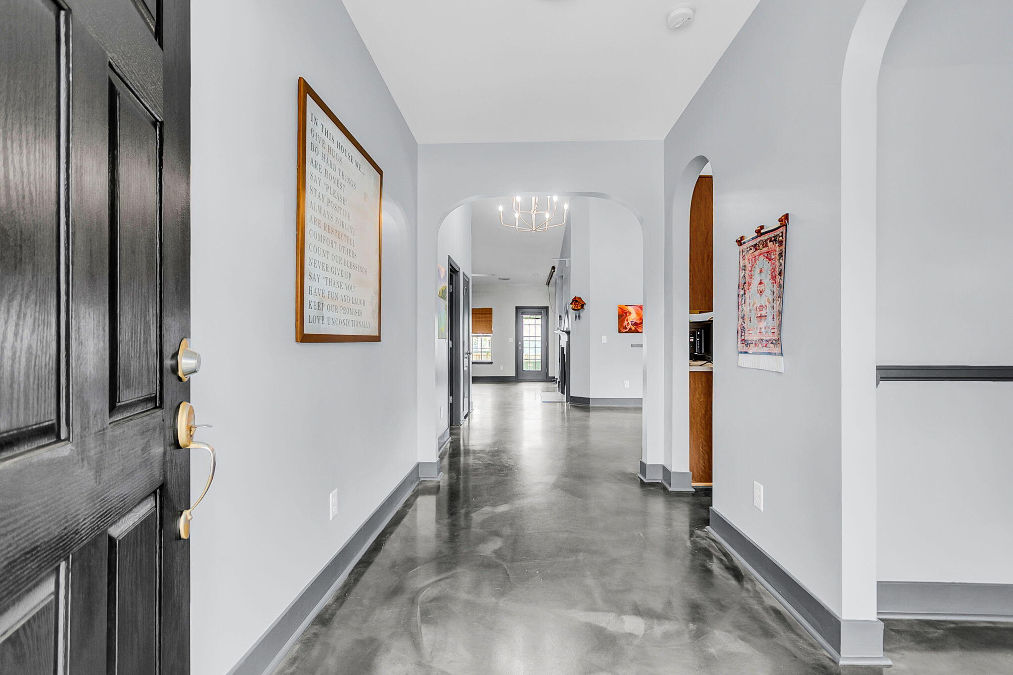 102 Worthington Drive