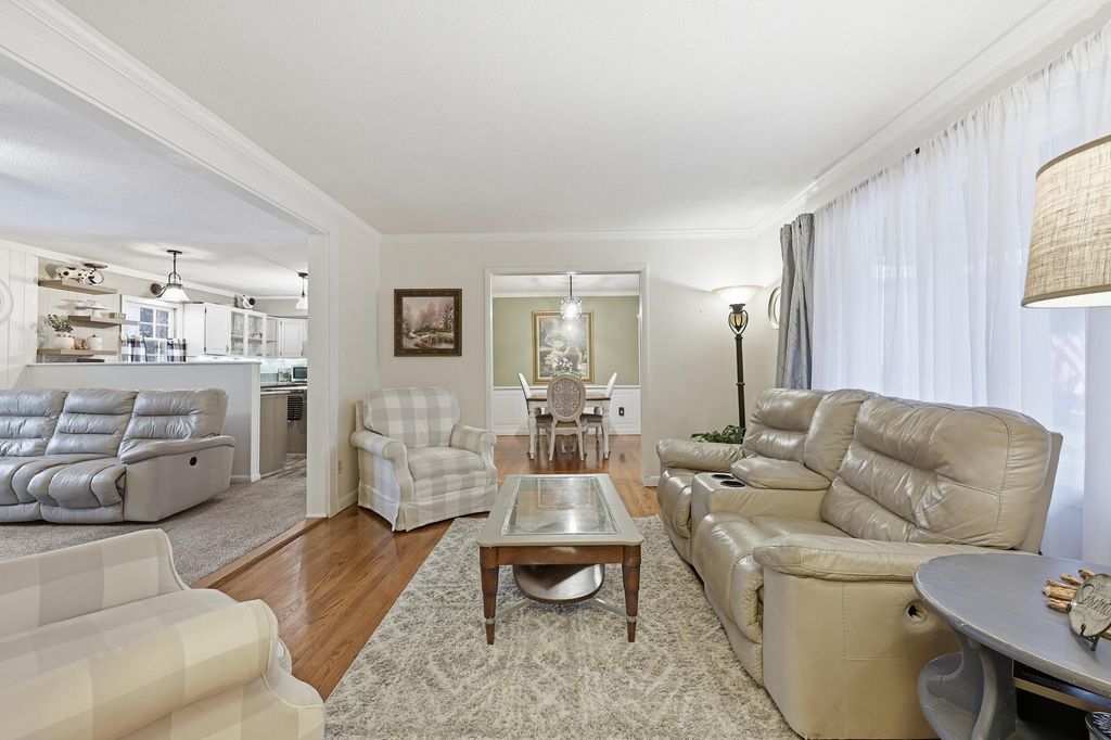 Photo of 108 Quail Lane, Summerville, SC 29485 (MLS # 26005775)