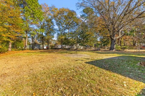 A home in Moncks Corner