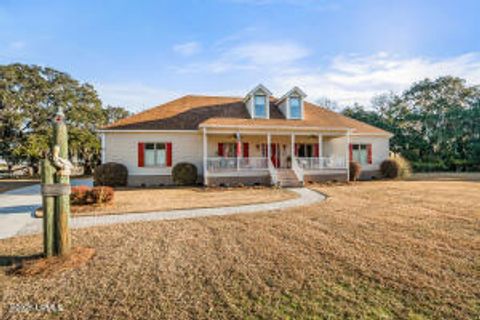 A home in Beaufort