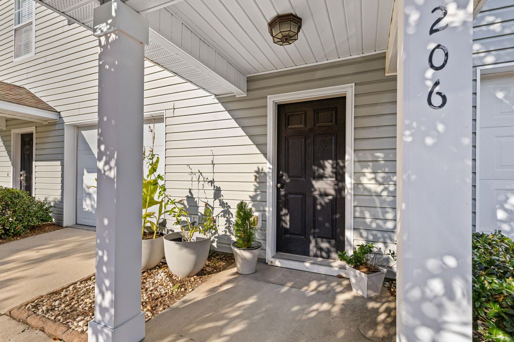 Photo of 4206 Climbing Tree Court, Charleston, SC 29414 (MLS # 25029893)