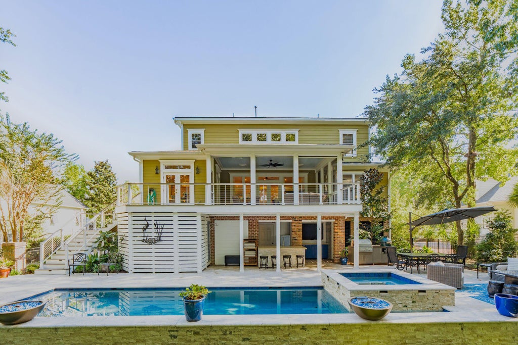 Photo of 2113 Beckenham Drive, Mount Pleasant, SC 29466 (MLS # 26028437)