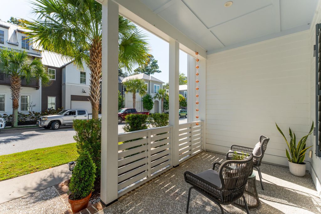Photo of 1142 Fulton Hall Lane, Mount Pleasant, SC 29466 (MLS # 25027059)