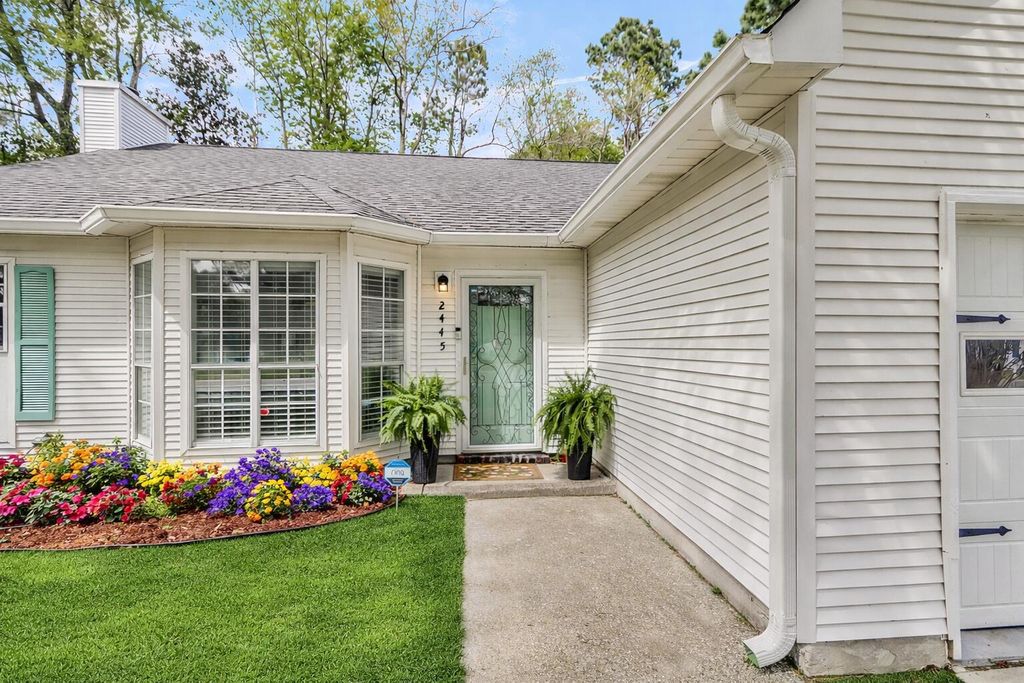 Photo of 2445 Castlereagh Road, Charleston, SC 29414 (MLS # 26008534)