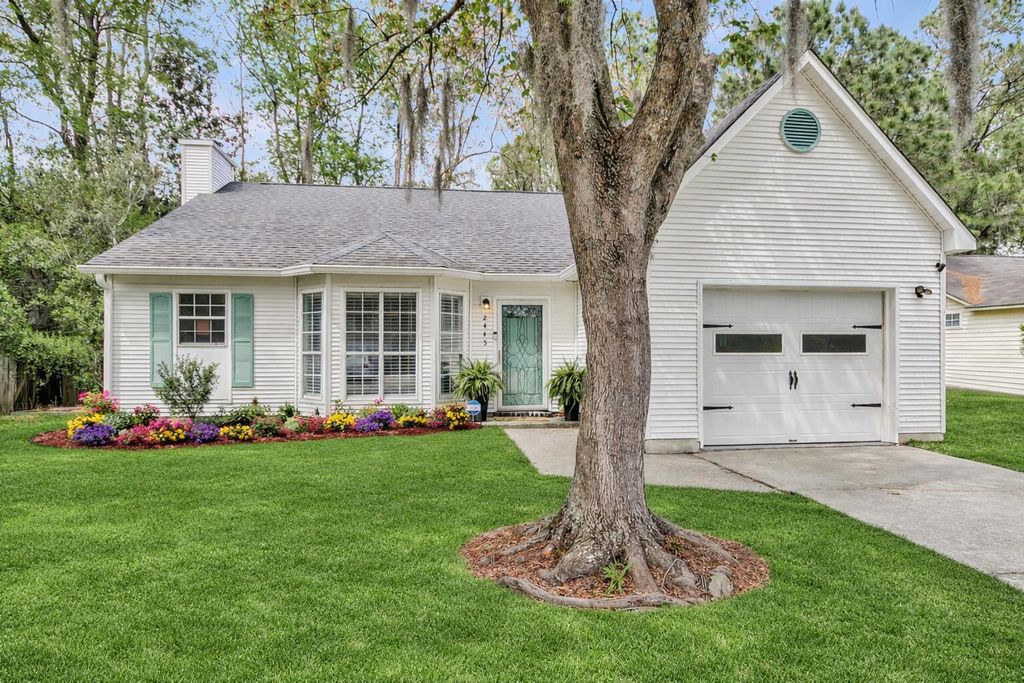 Photo of 2445 Castlereagh Road, Charleston, SC 29414 (MLS # 26008534)