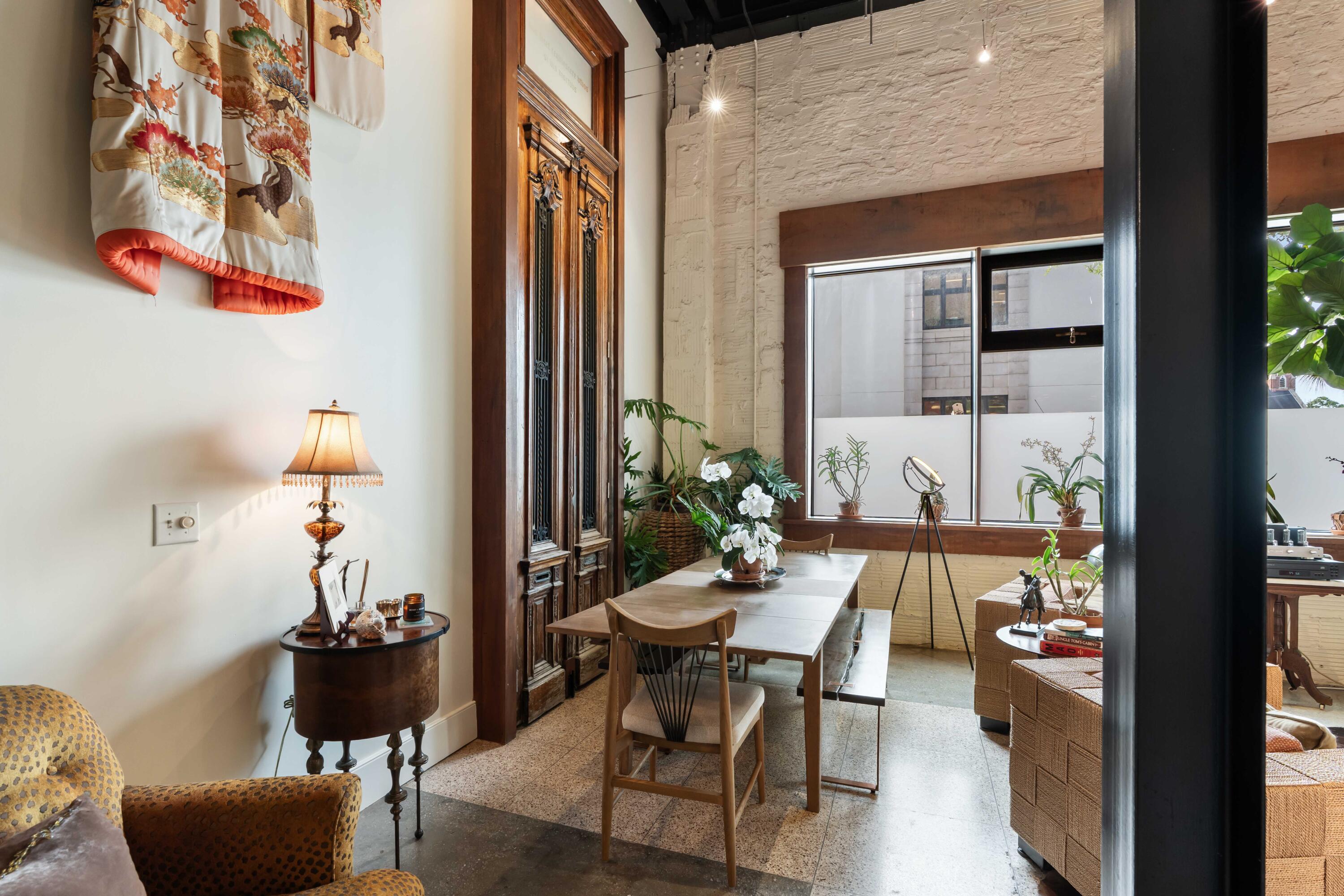 517 King Street Apartments 1 & 10, Combined