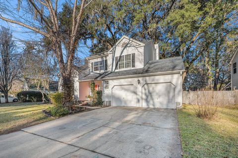 A home in North Charleston