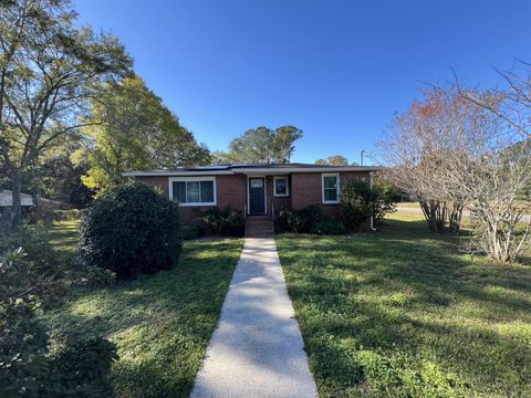 A home in Goose Creek