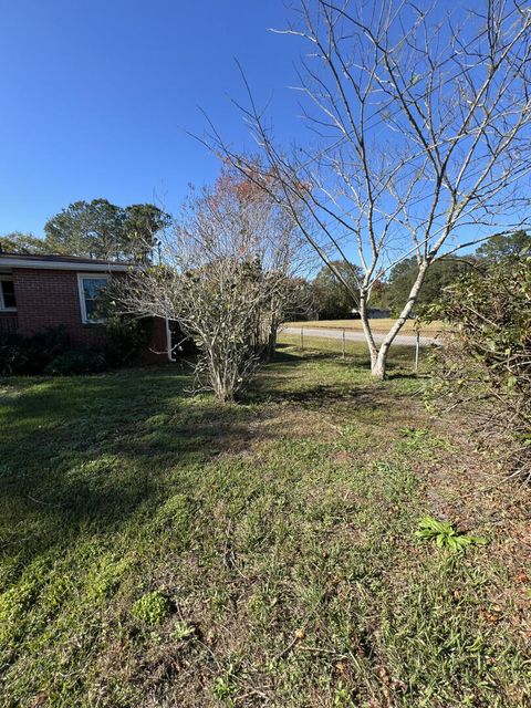 A home in Goose Creek