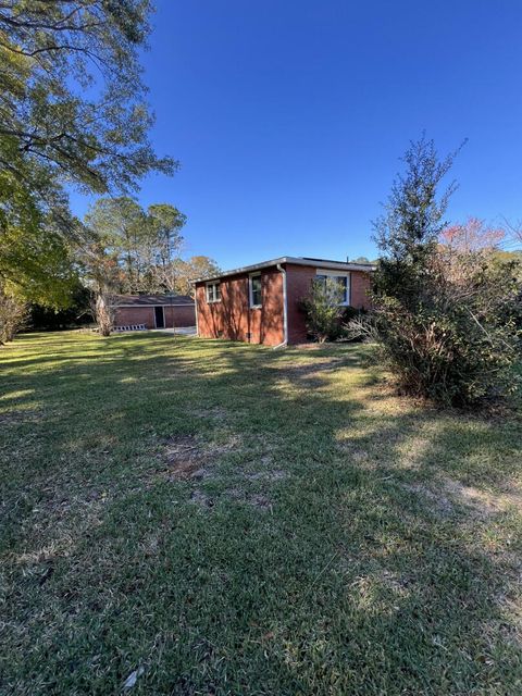 A home in Goose Creek