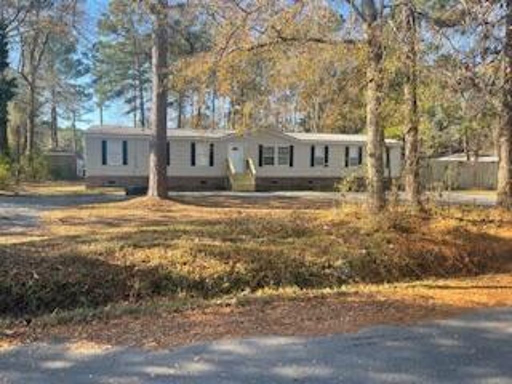 Photo of 157 Whippoorwill Drive, Summerville, SC 29483 (MLS # 25033030)