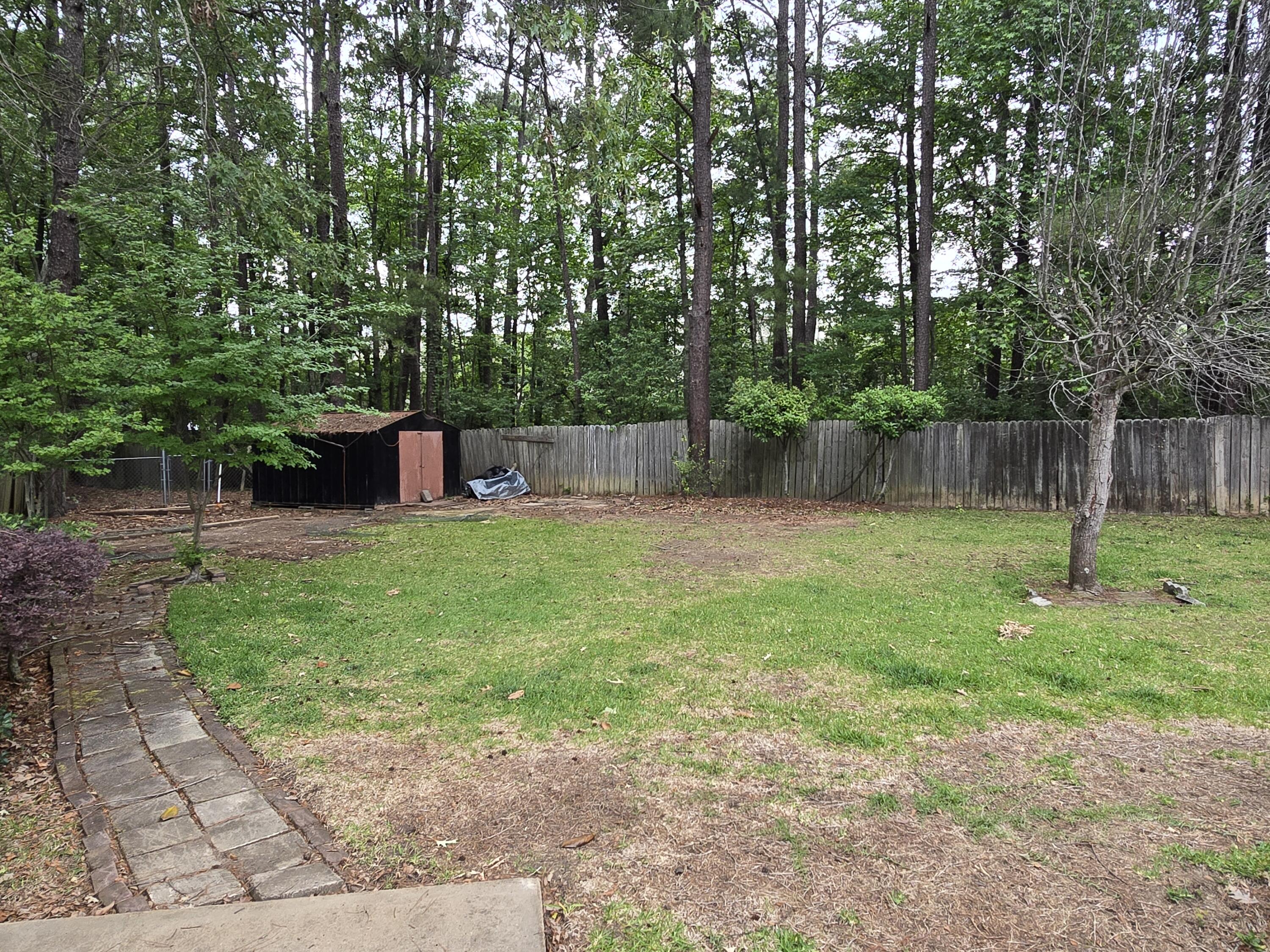407 Hunt Court