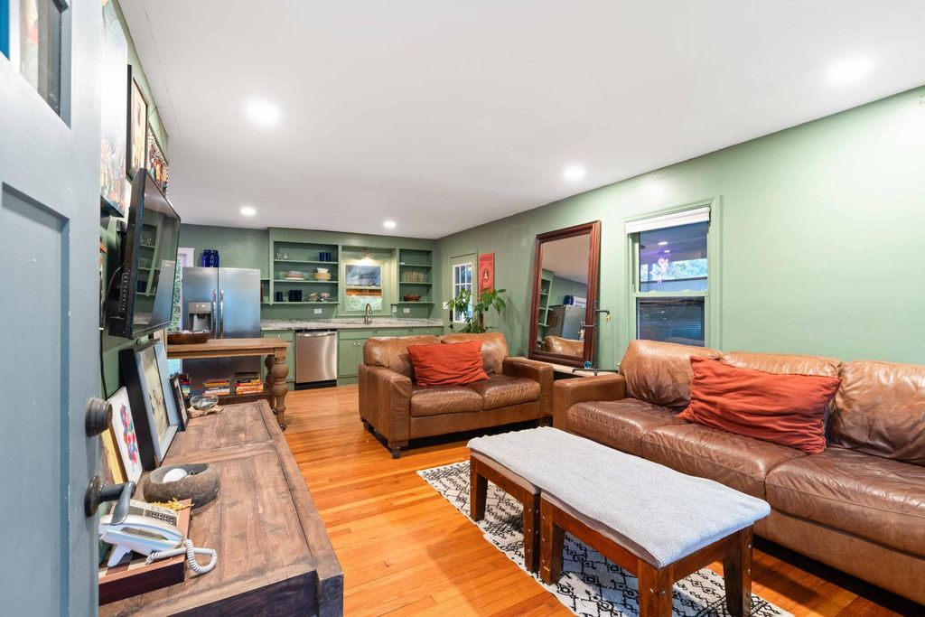 Photo of 930 Julia Street, Charleston, SC 29412 (MLS # 25031839)