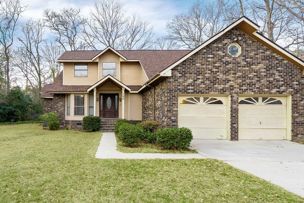 Photo of 108 Themens Road, Moncks Corner, SC 29461 (MLS # 26005332)