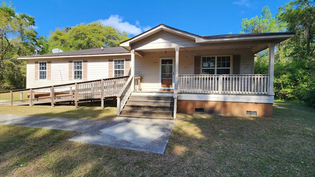 Photo of 5024 Mauss Hill Road, Hollywood, SC 29449 (MLS # 26009592)