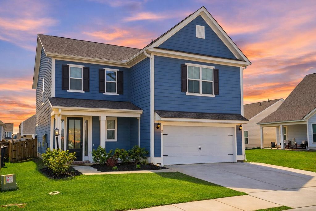 Photo of 227 Old Grove Avenue, Moncks Corner, SC 29461 (MLS # 26008405)