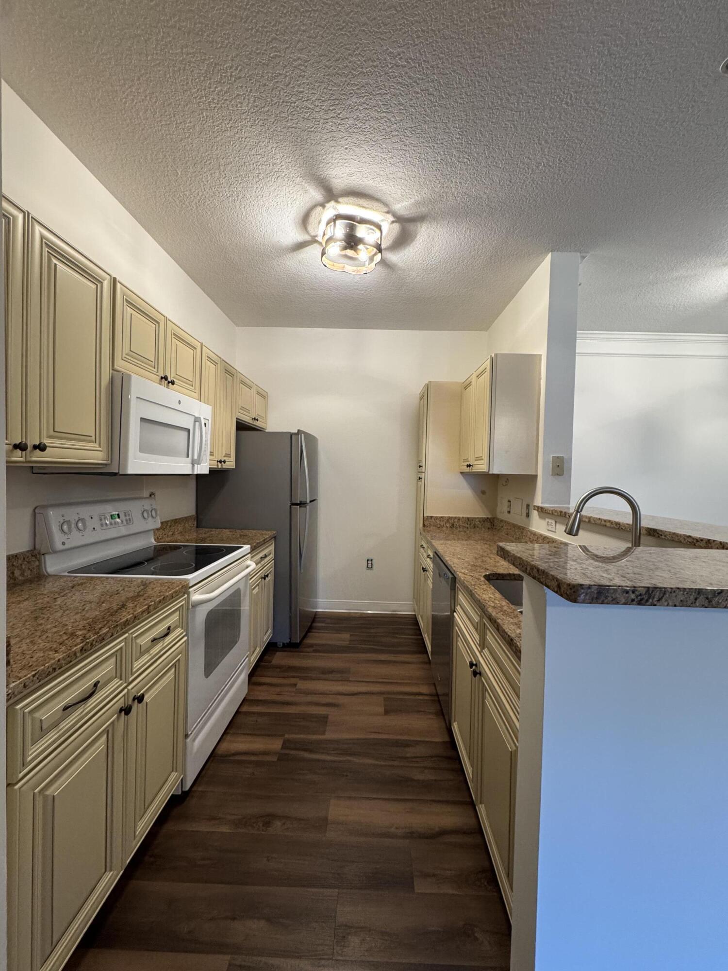 1300 Park West Boulevard 401