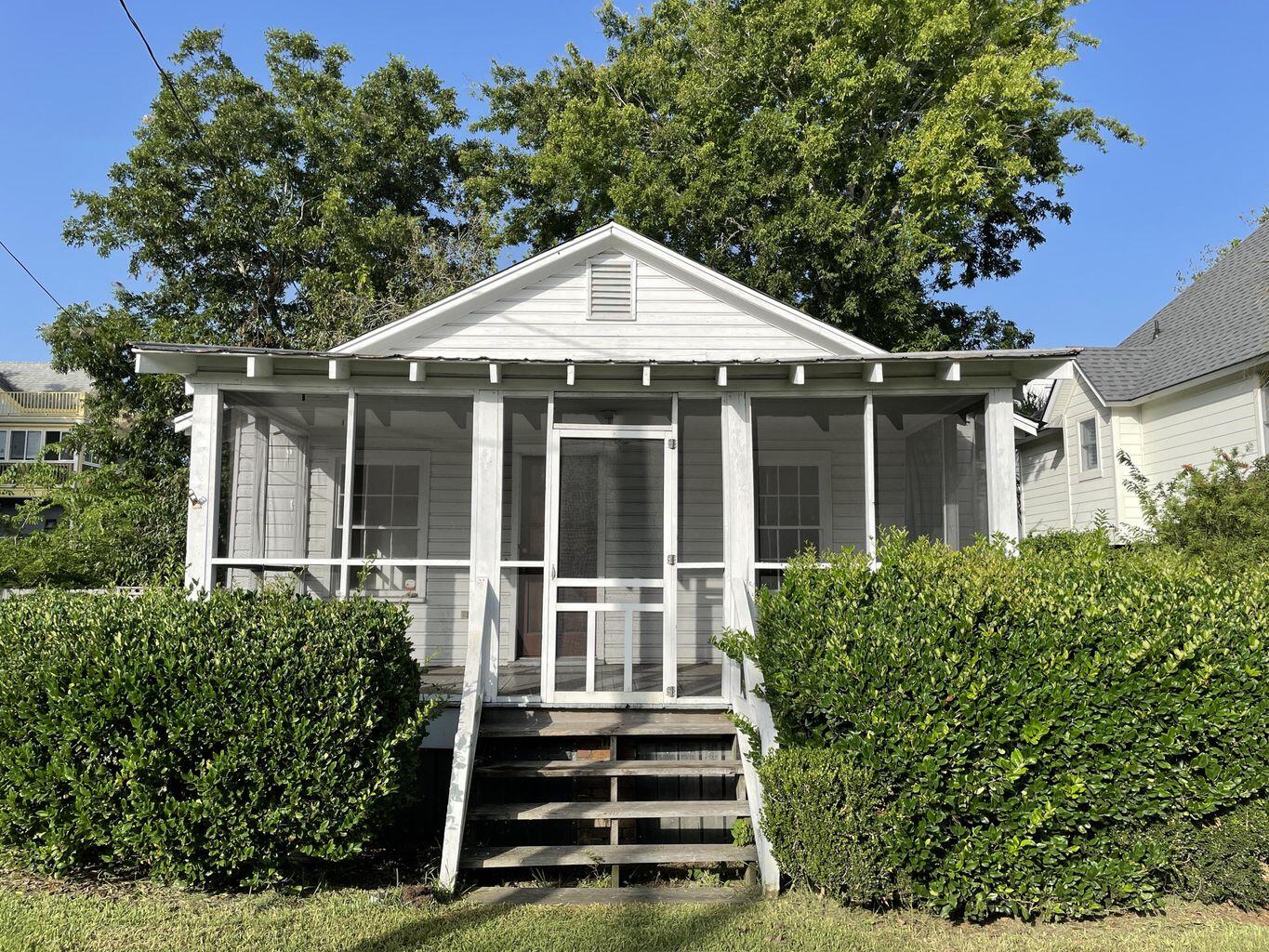 409 Station 22 1/2 Street