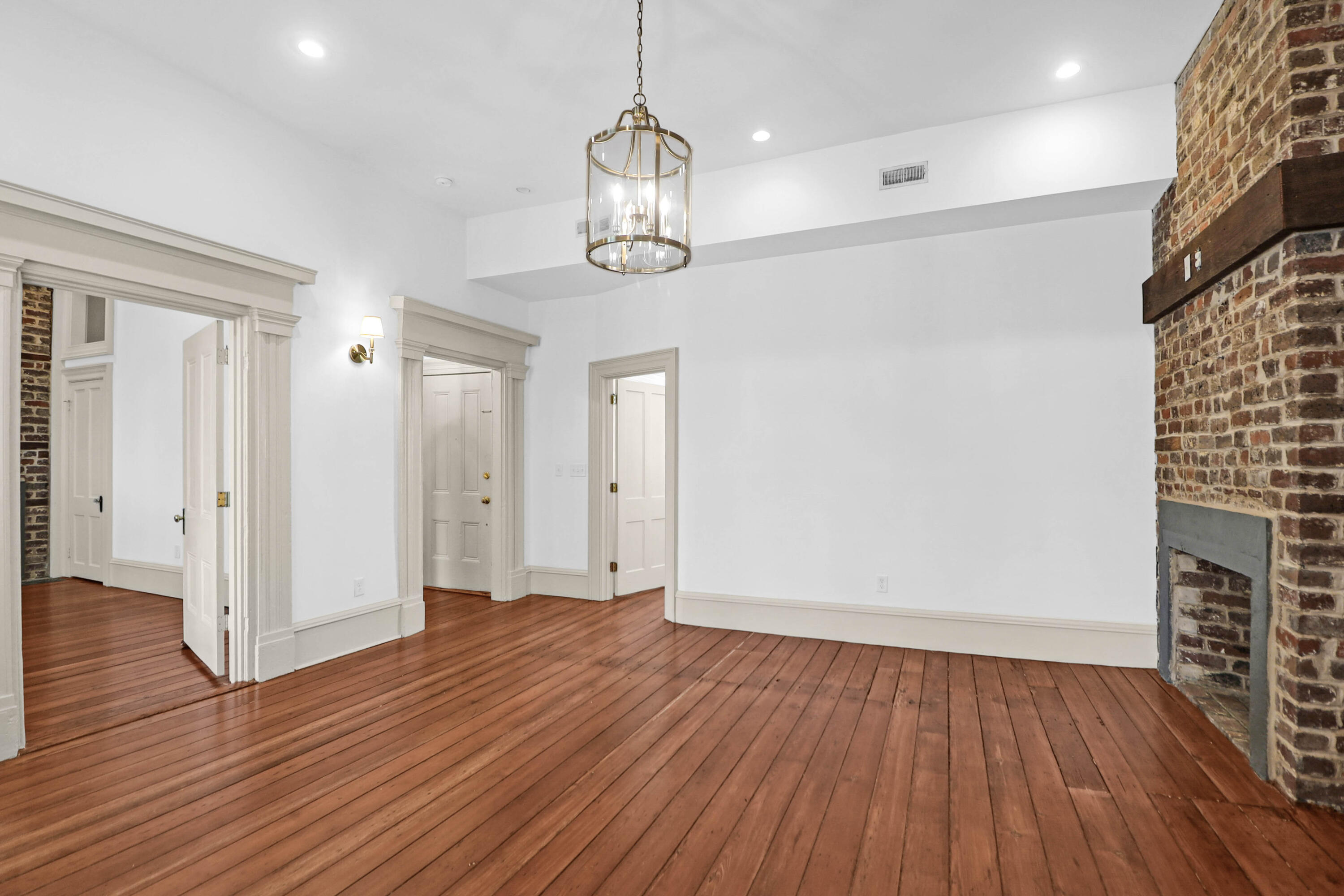 35 Society Street D
