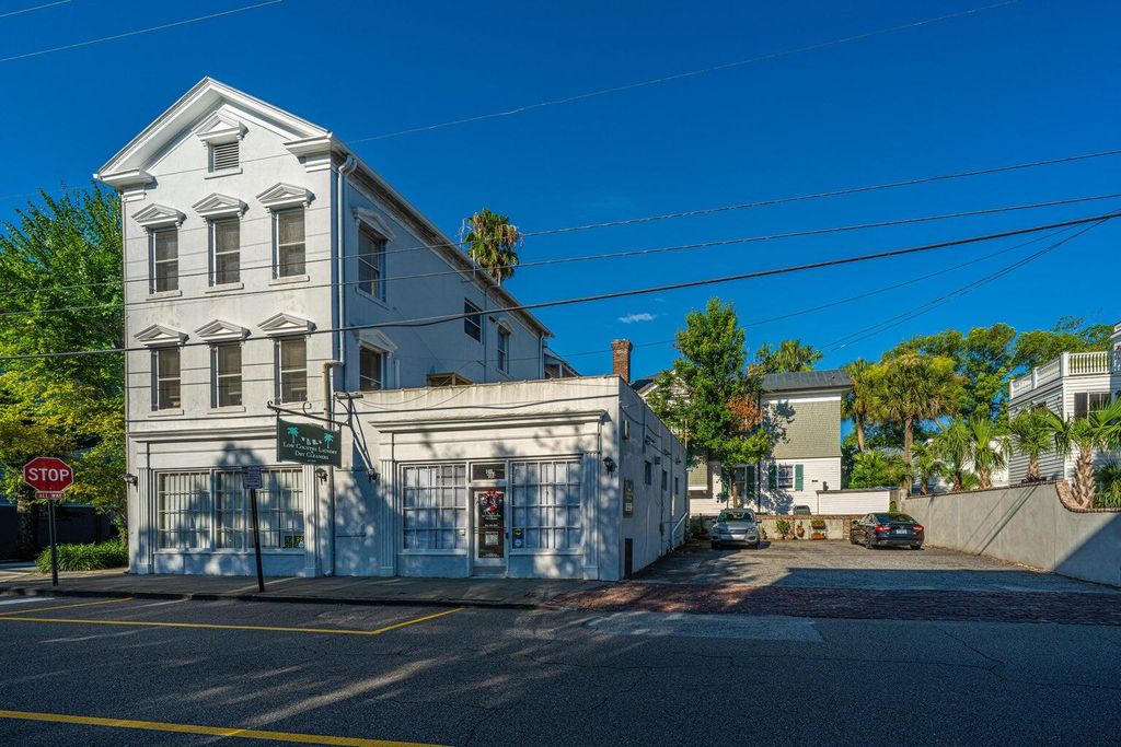 Photo of 90 Bull Street Street, Charleston, SC 29401 (MLS # 25026456)