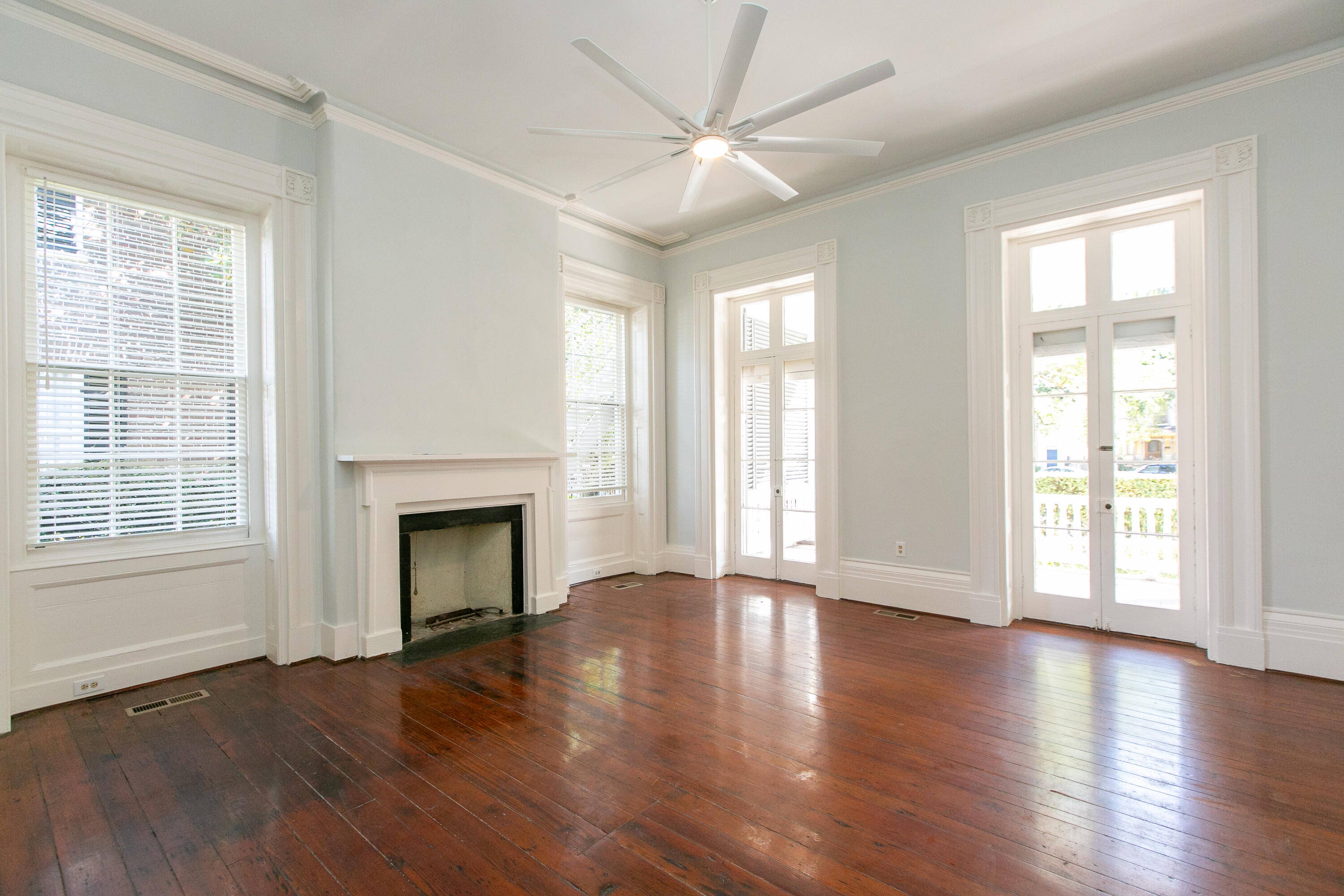 4 Wragg Square B