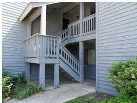 A home in North Charleston