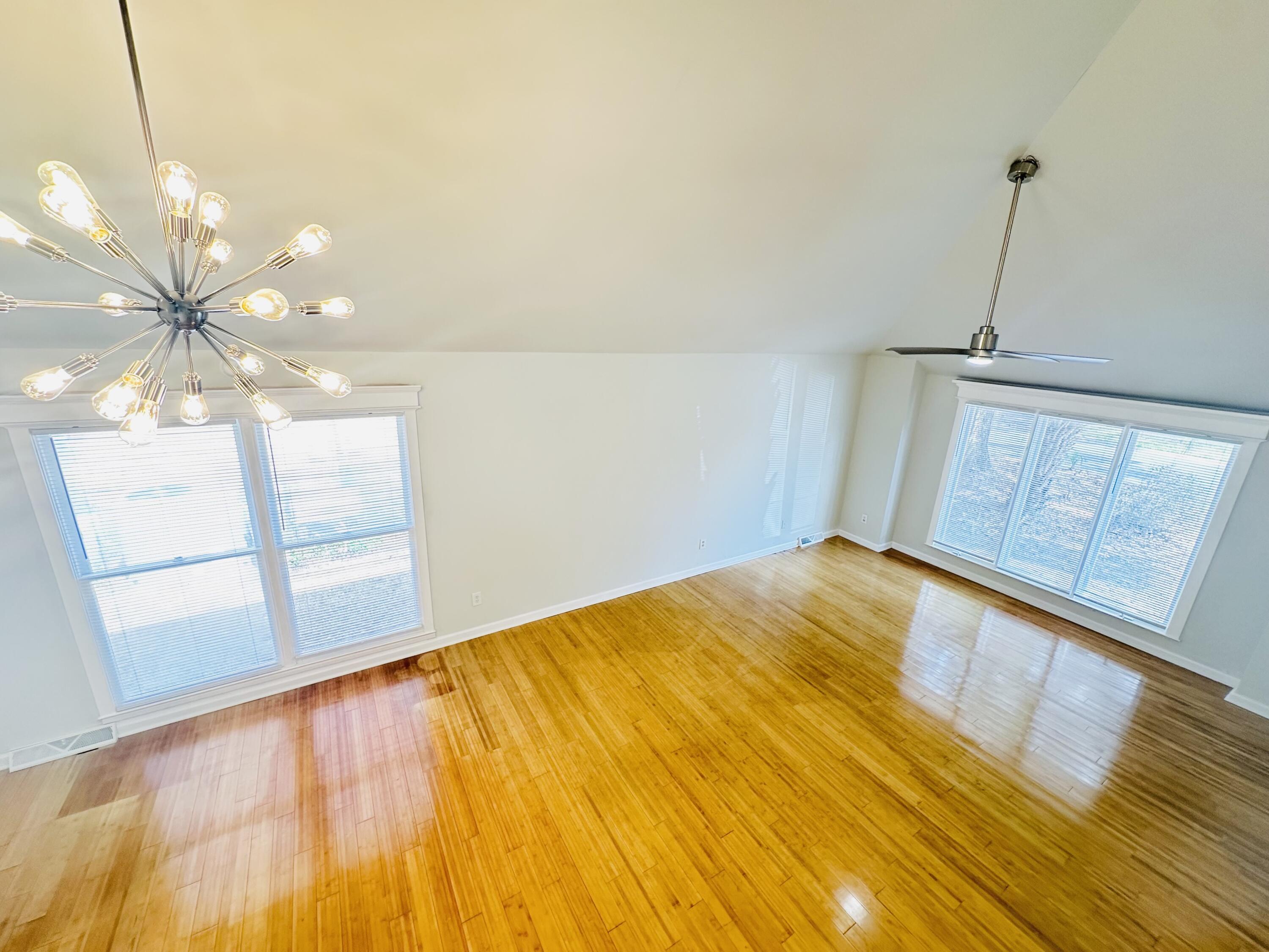 112 Mansfield Boulevard