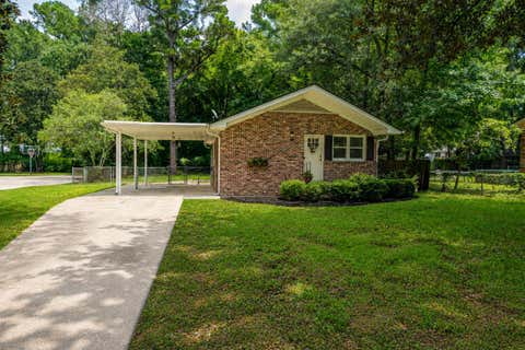 Photo of 118 N Winter Street, Moncks Corner, SC 29461 (MLS # 26022355)