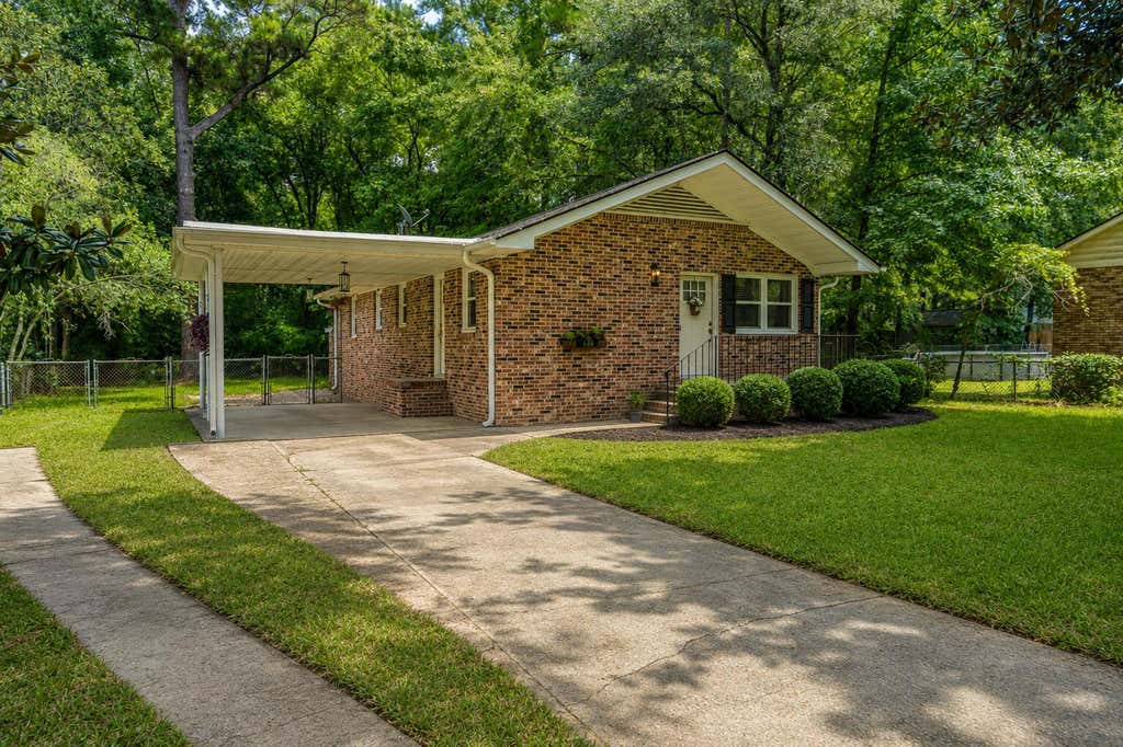 Photo of 118 N Winter Street, Moncks Corner, SC 29461 (MLS # 26022355)