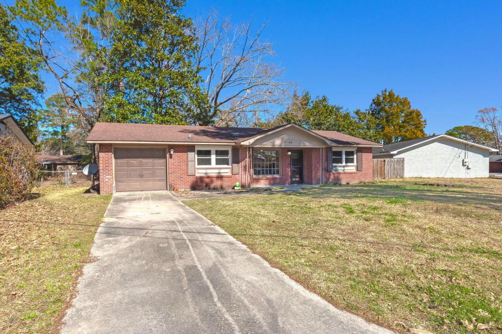 Photo of 7708 Knollwood Drive, North Charleston, SC 29418 (MLS # 26004449)