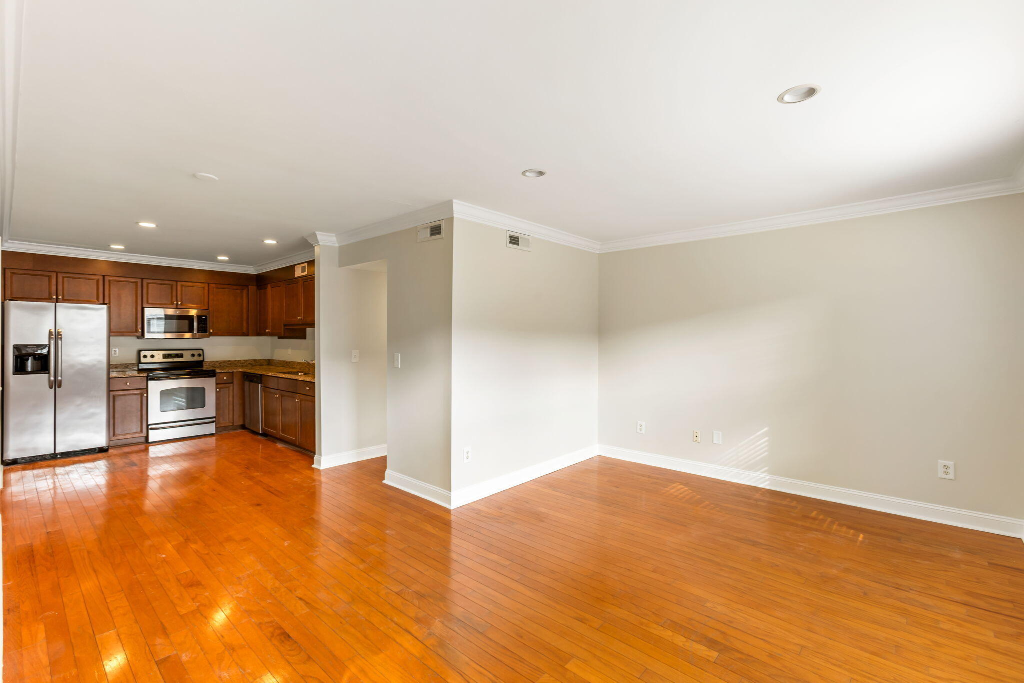 1240 Fairmont Avenue 15