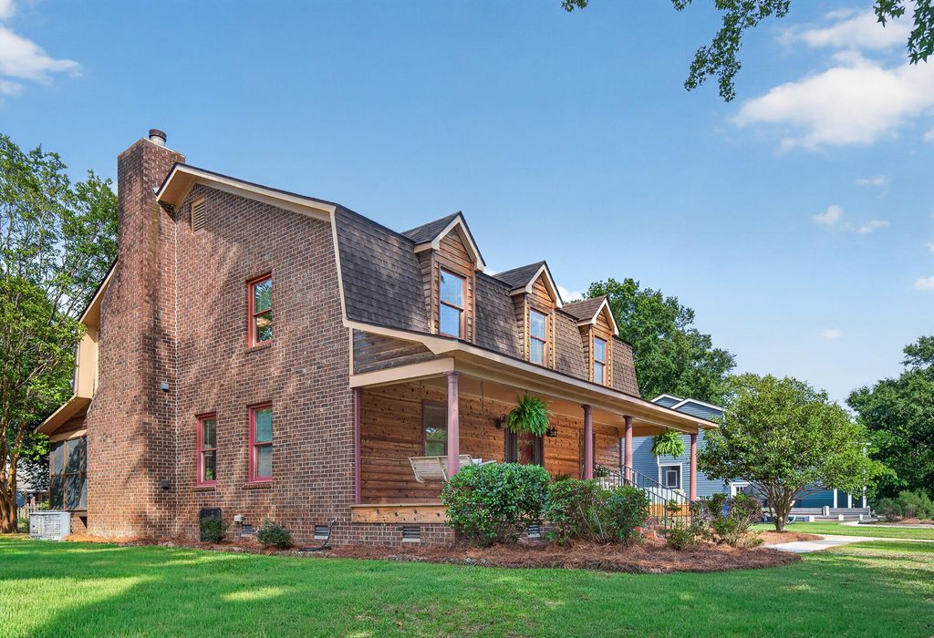 Photo of 800 Milldenhall Road, Mount Pleasant, SC 29464 (MLS # 26017581)