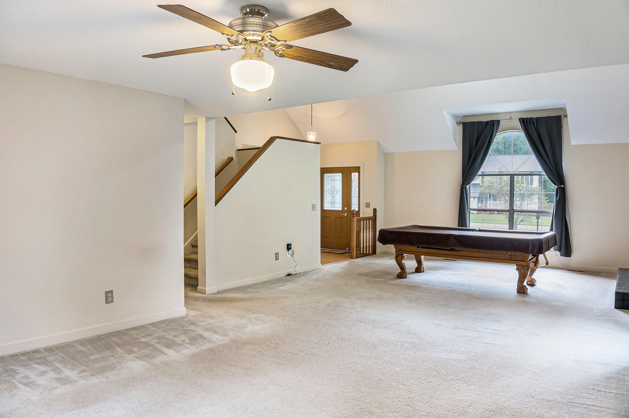 1530 Sterling Oaks Drive