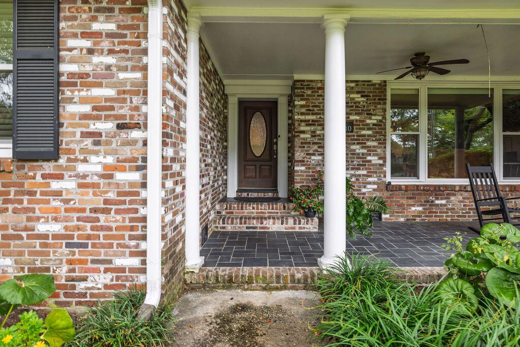 Photo of 1710 Mchenry Avenue, Charleston, SC 29412 (MLS # 26002659)