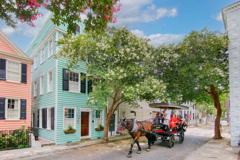 Photo of 91 Tradd Street, Charleston, SC 29401 (MLS # 25025596)