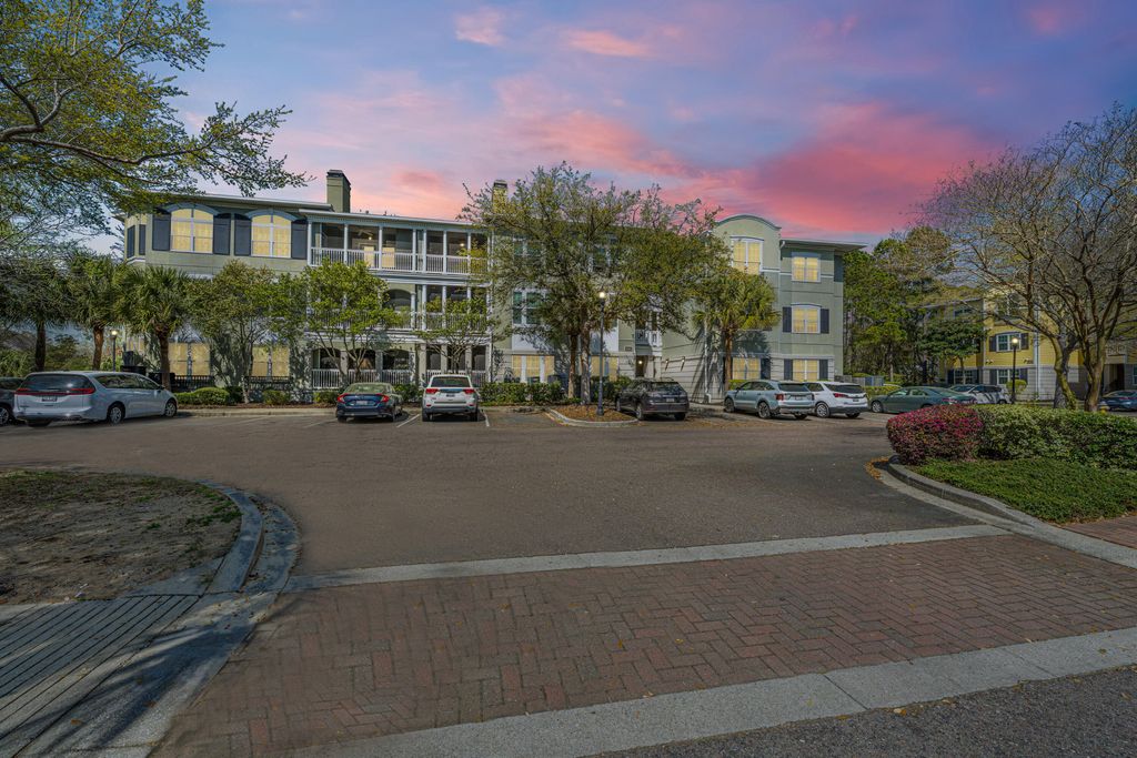 Photo of 1626 Telfair Way, Charleston, SC 29412 (MLS # 26006872)