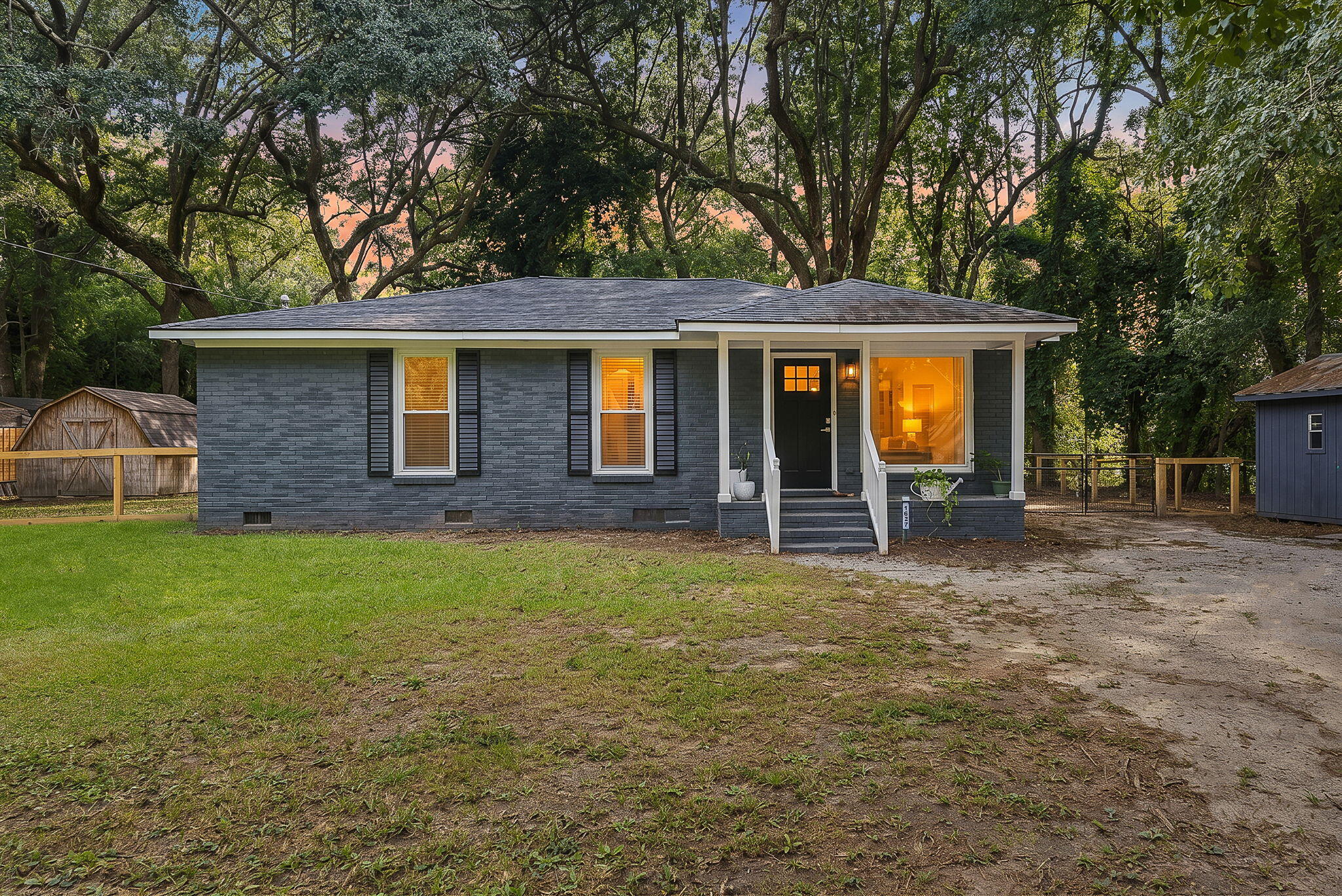 1627 Point Park Drive